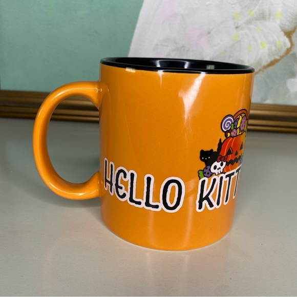 Hello Kitty Pirate Orange Halloween Pumpkin Collectible Mug New - Picture 4 of 12